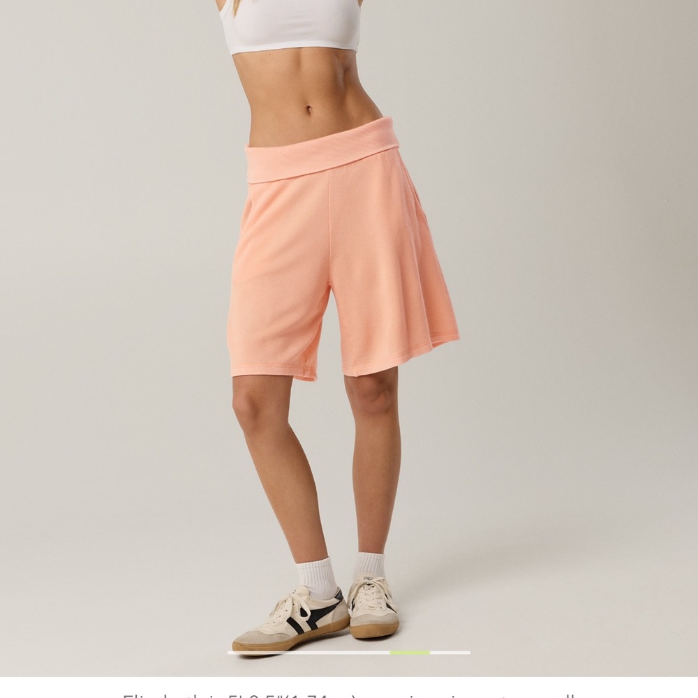 Aerie Beach Peach Women's Shorts - Picture 3 of 8
